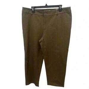 NWT Chico’s Cropped Pants